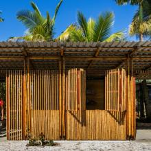 Gemeenschapscentrum in Brazilië, gebouwd met bamboe